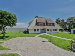 House by the sea Comfortable holiday residence